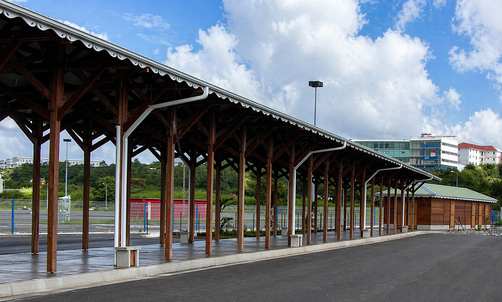 Réalisation charpente bois couverte Martinique — MCBC-ACI